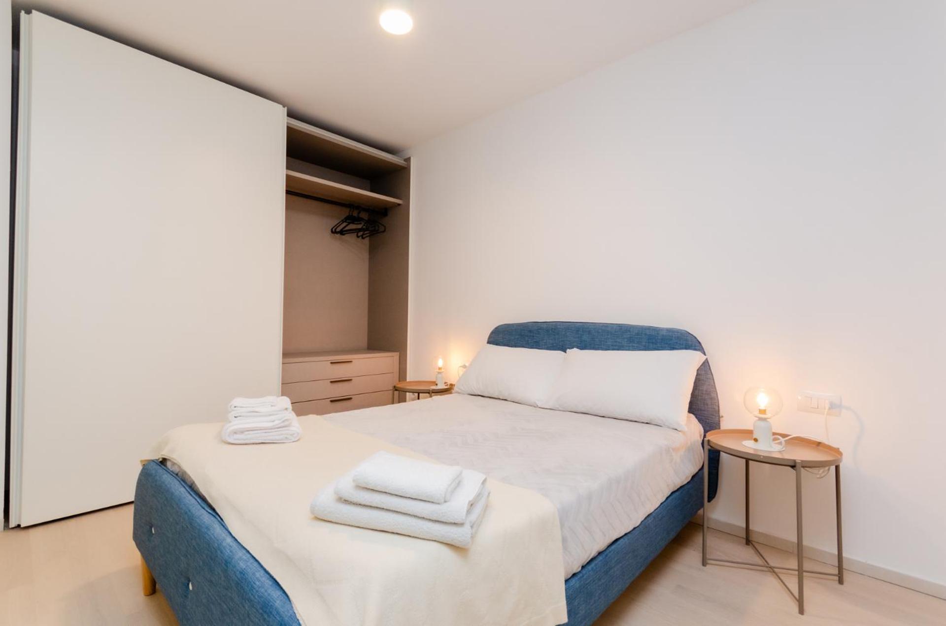 Apartament Mini Loft Linate Airport And Blu Metro Mediolan Zewnętrze zdjęcie